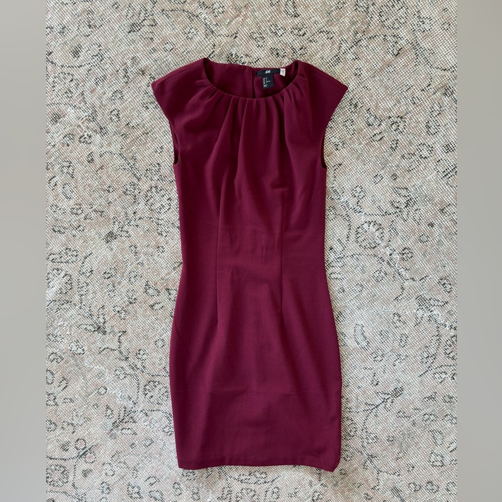 H&M dress work burgundy size 2